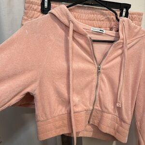 Terricloth light pink lounge set